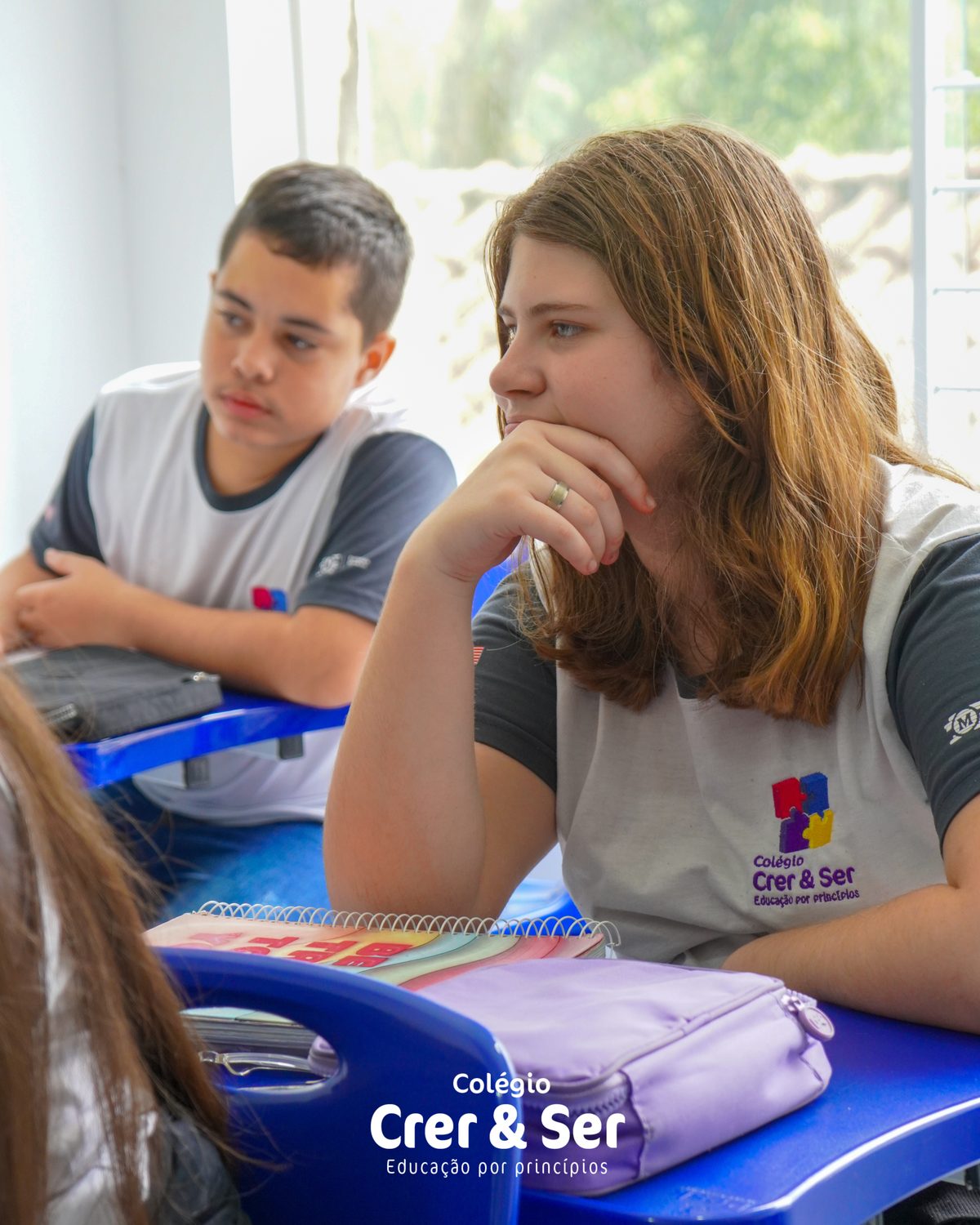 Alunos dos anos finais em aula no Colégio Crer&Ser